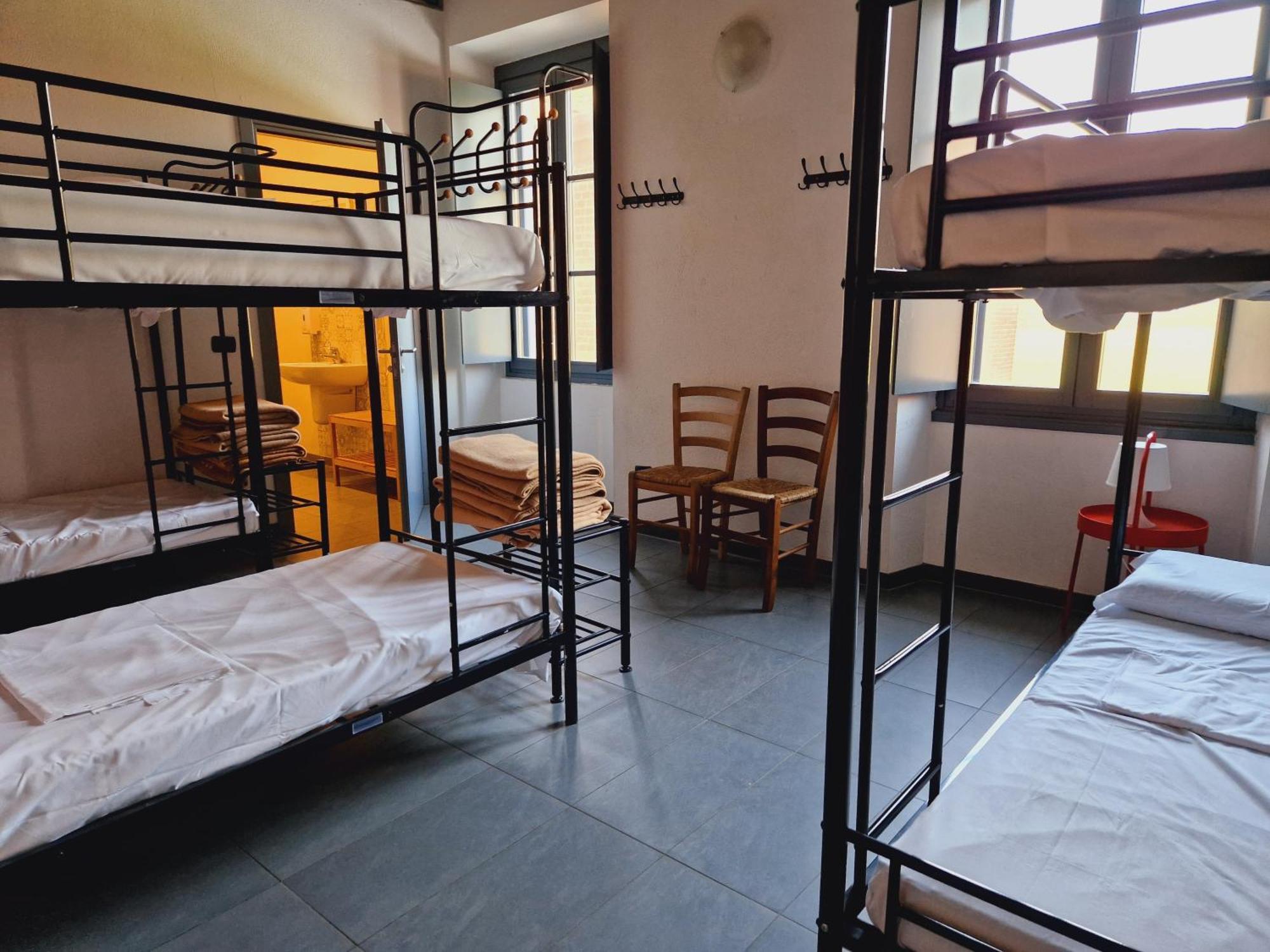 B&B E Ostello, Parco Di Monza, Cascina Costa Alta Eksteriør billede