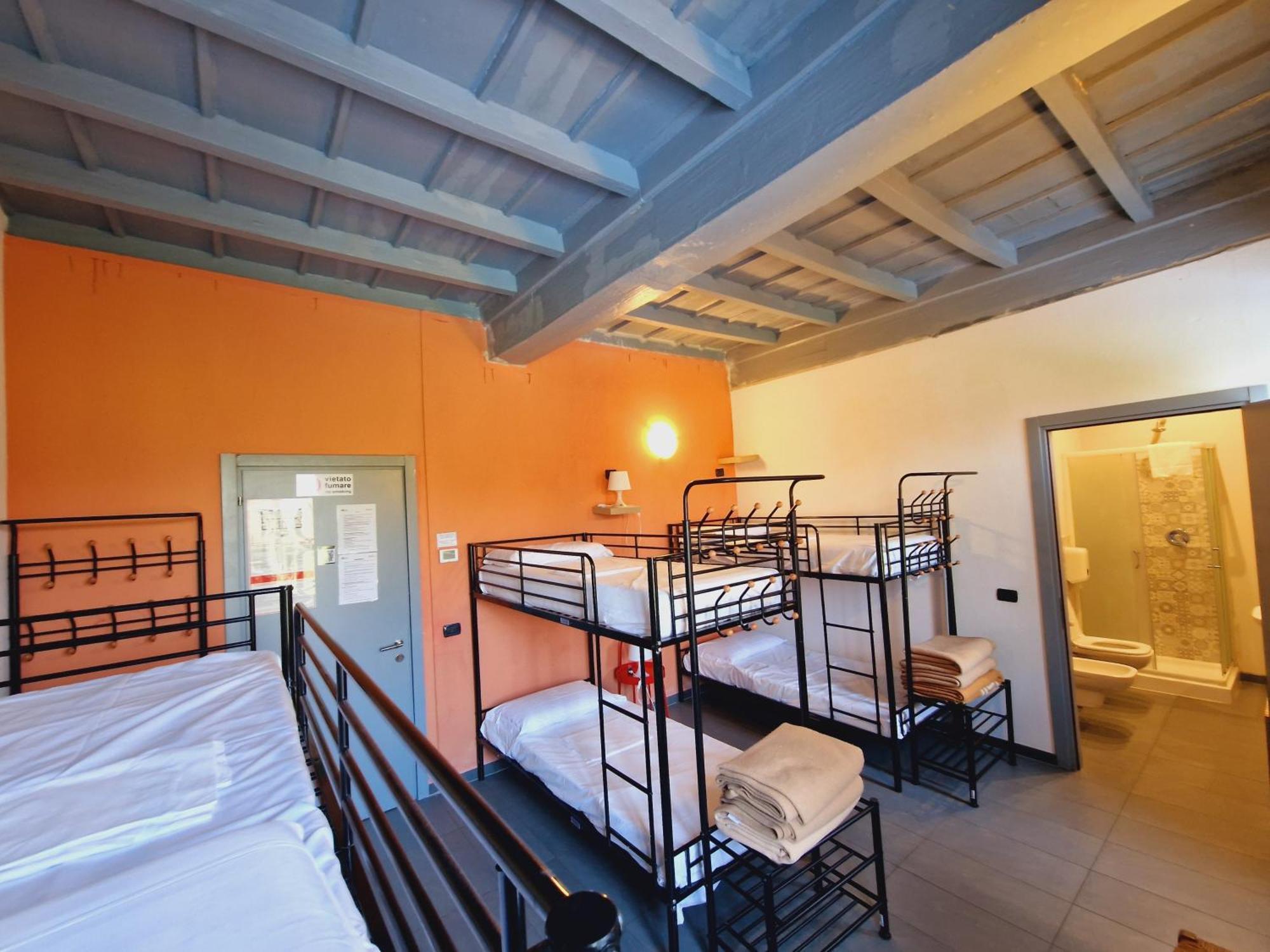 B&B E Ostello, Parco Di Monza, Cascina Costa Alta Eksteriør billede