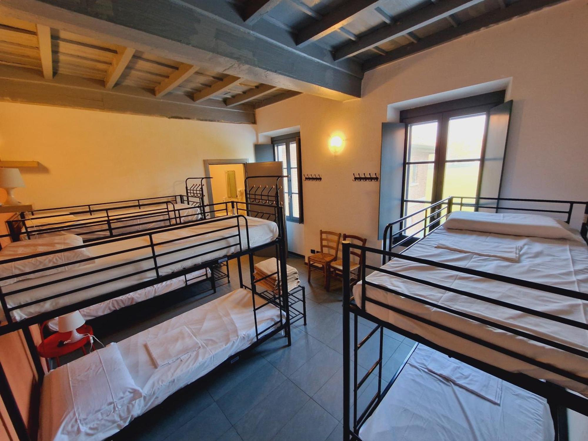 B&B E Ostello, Parco Di Monza, Cascina Costa Alta Eksteriør billede