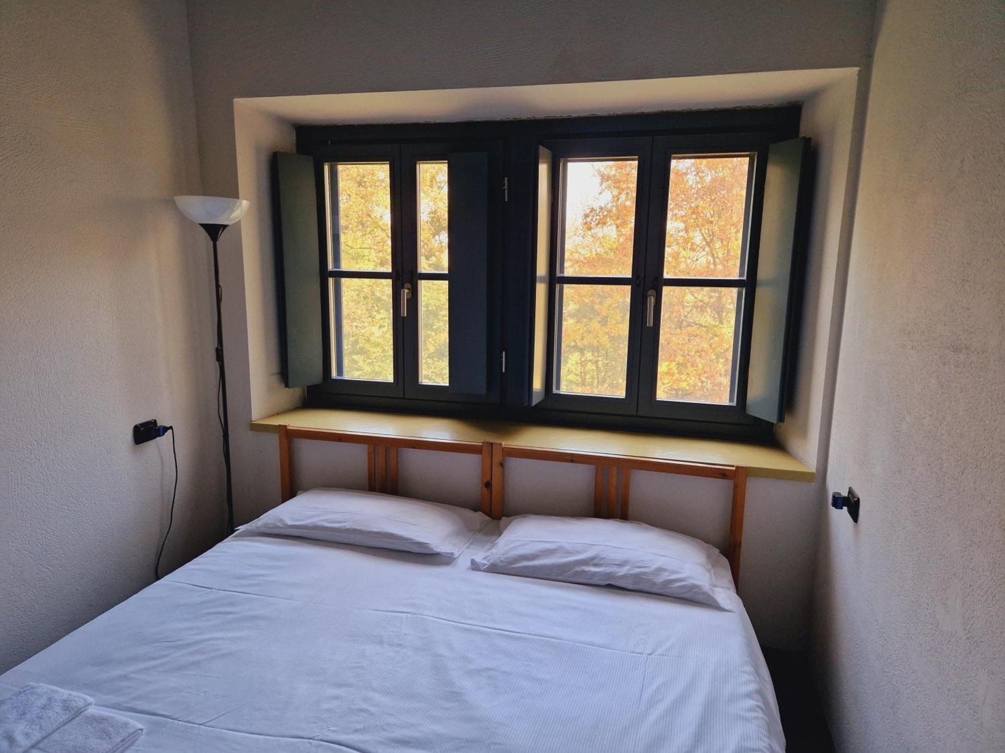 B&B E Ostello, Parco Di Monza, Cascina Costa Alta Eksteriør billede