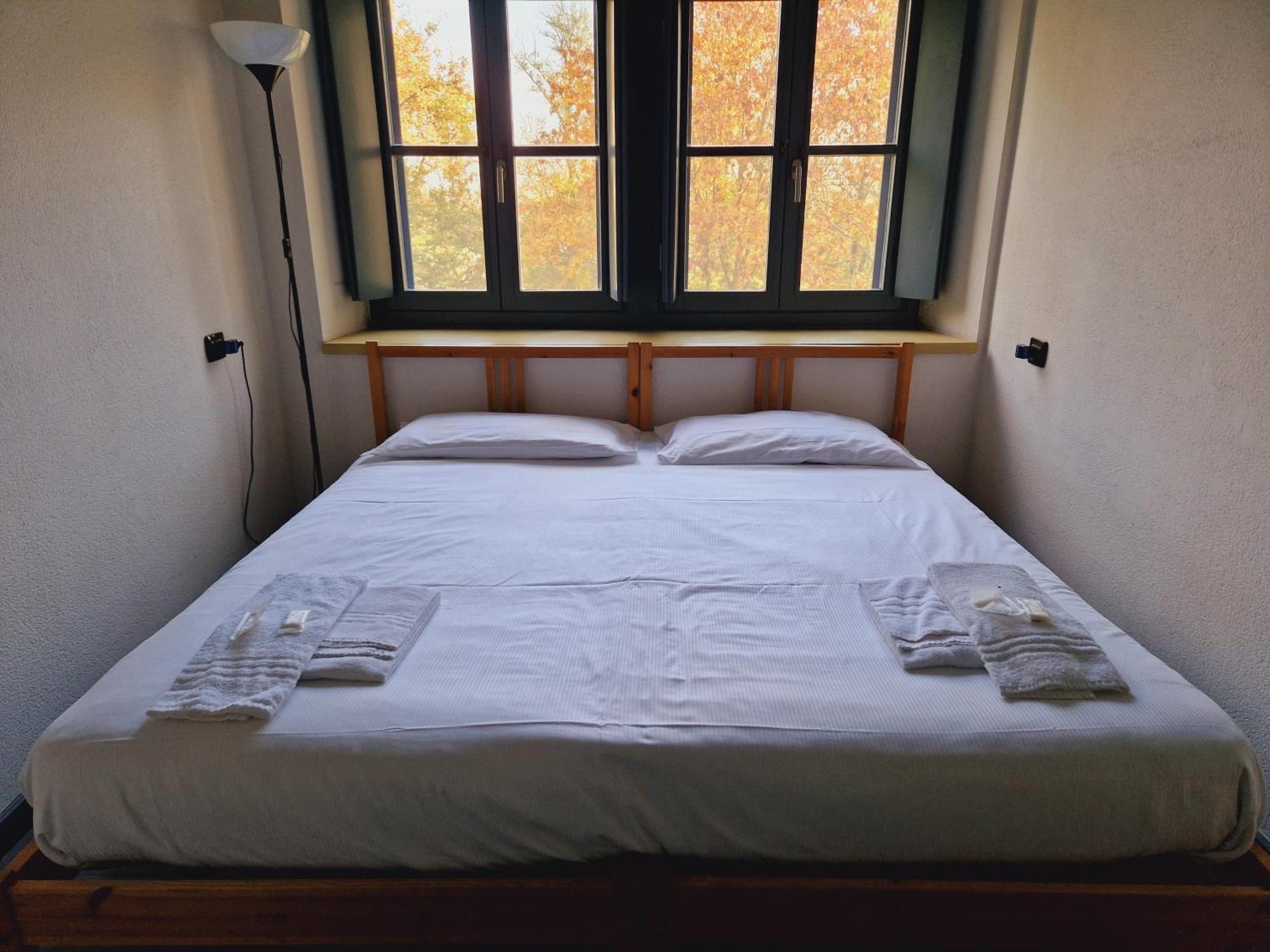 B&B E Ostello, Parco Di Monza, Cascina Costa Alta Eksteriør billede