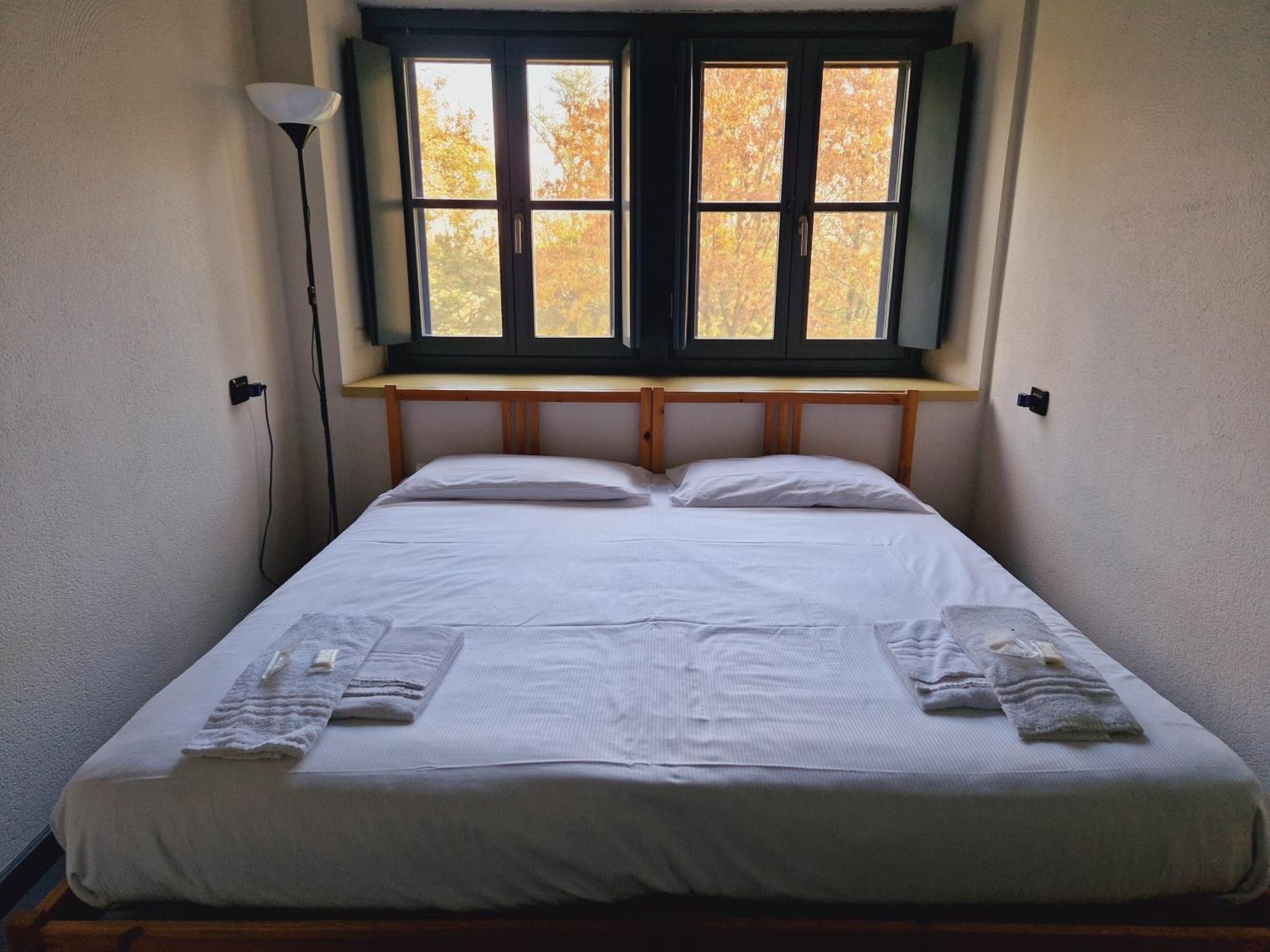 B&B E Ostello, Parco Di Monza, Cascina Costa Alta Eksteriør billede